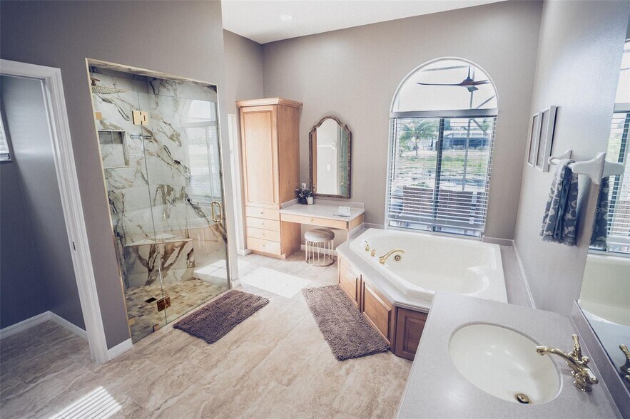 Building Photo - 8344 9th Avenue Ter NW