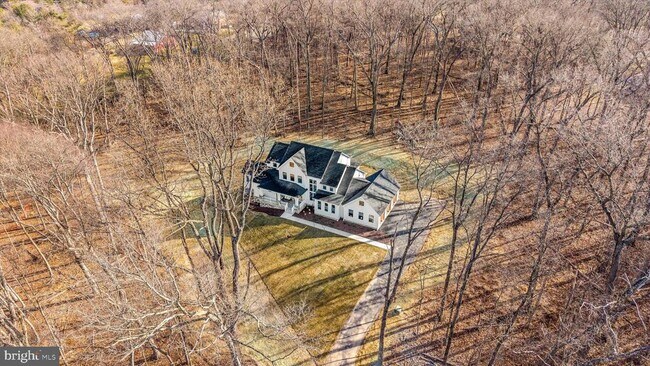 Building Photo - 1199 Hoods Mill Rd