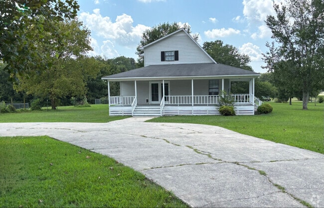 Building Photo - 3968 Friendship Rd