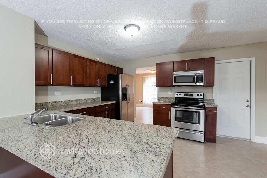 Building Photo - 10851 SW 173rd St