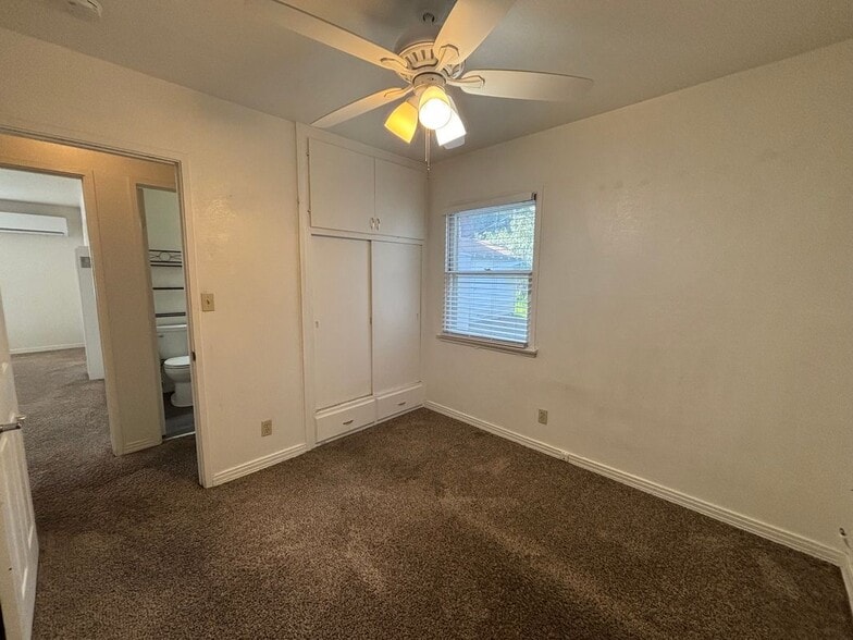 Building Photo - 5093 Olivewood Ave