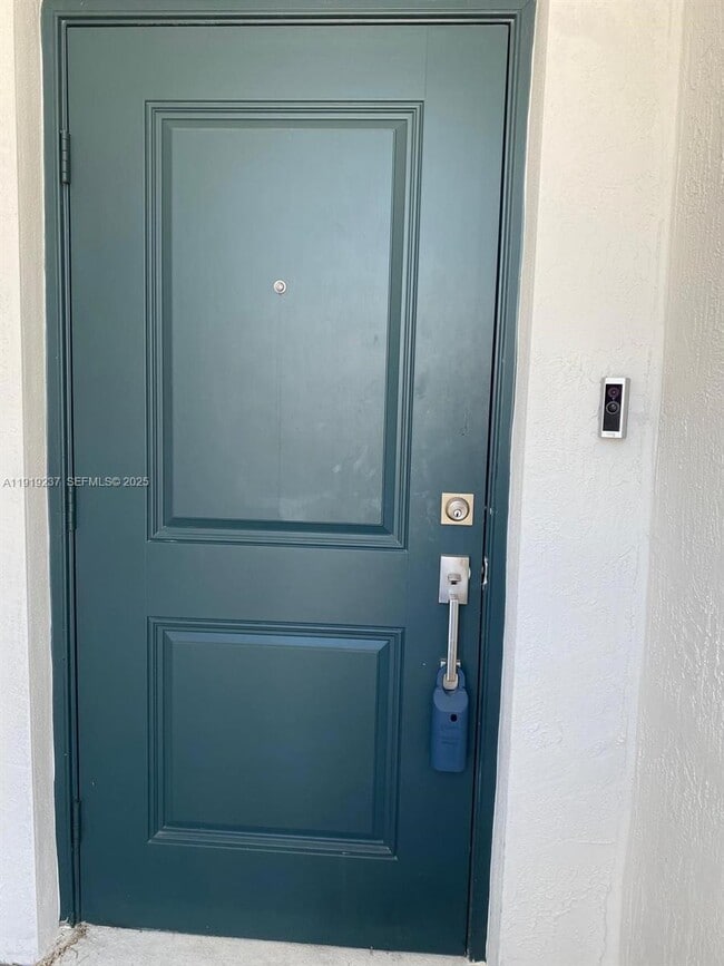 Building Photo - 12914 SW 232nd Ln