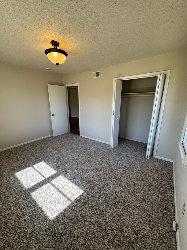 Building Photo - 1229 NW 83rd St