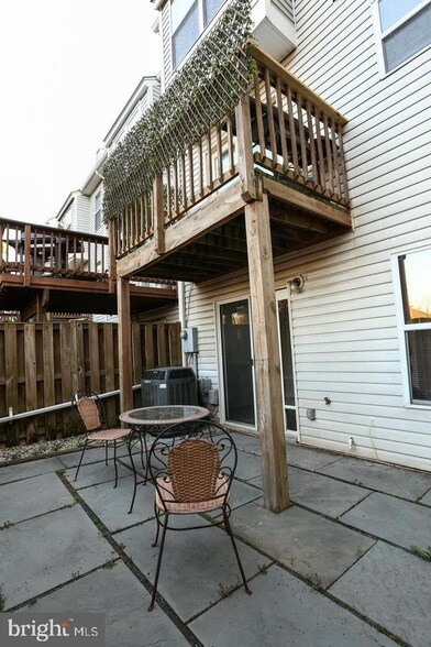 Building Photo - 6316 Over See Ct