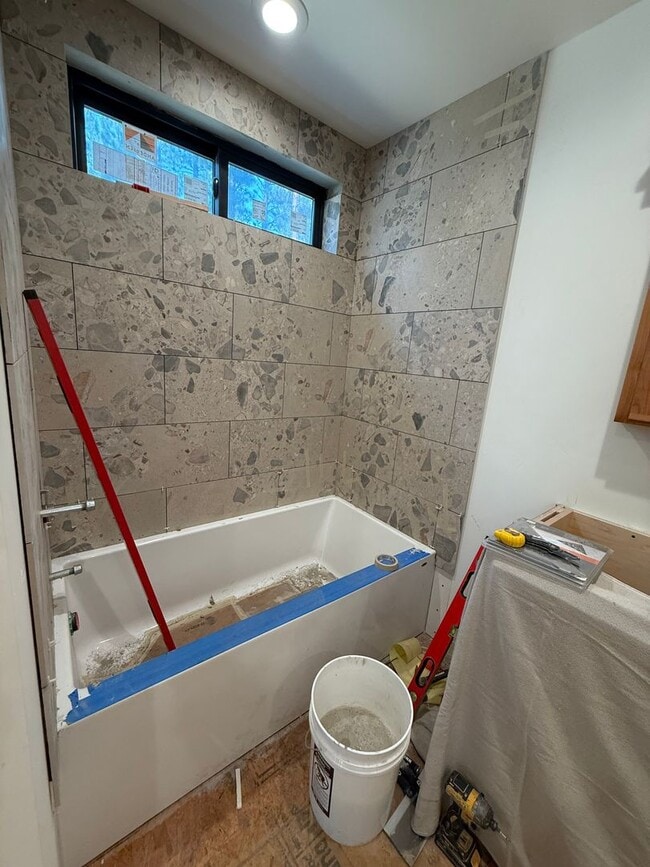 Building Photo - 153550 Little River Loop
