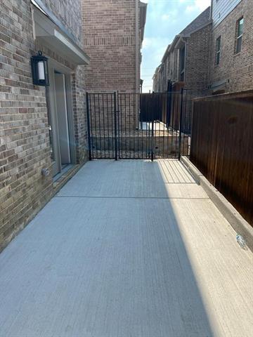 Building Photo - 112 Harwood Dr