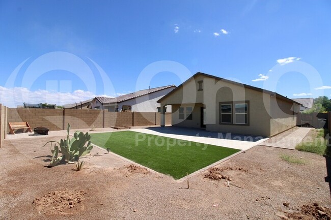 Building Photo - 2384 E San Miguel Dr