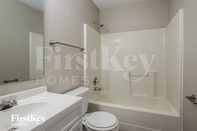 Building Photo - 6479 Hazelhatch Dr