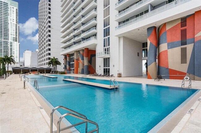 Building Photo - 50 Biscayne Blvd