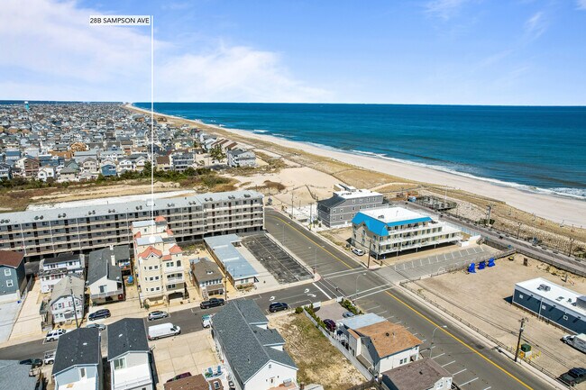 Building Photo - 28 Sampson Ave