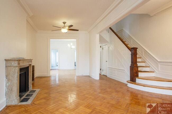 Building Photo - 1340 President St