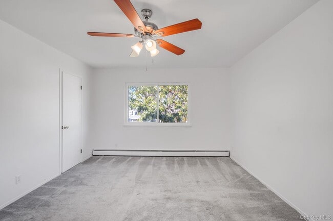 Building Photo - 38 Nassau St