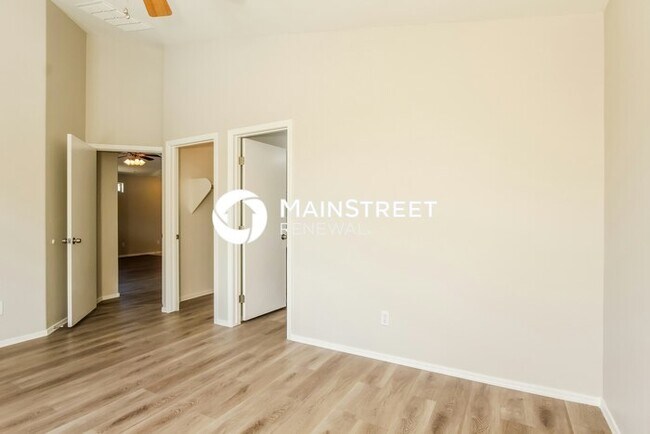 Building Photo - 3 Bedroom Pet-Friendly Home in El Mirage, AZ with Main Street Renewal