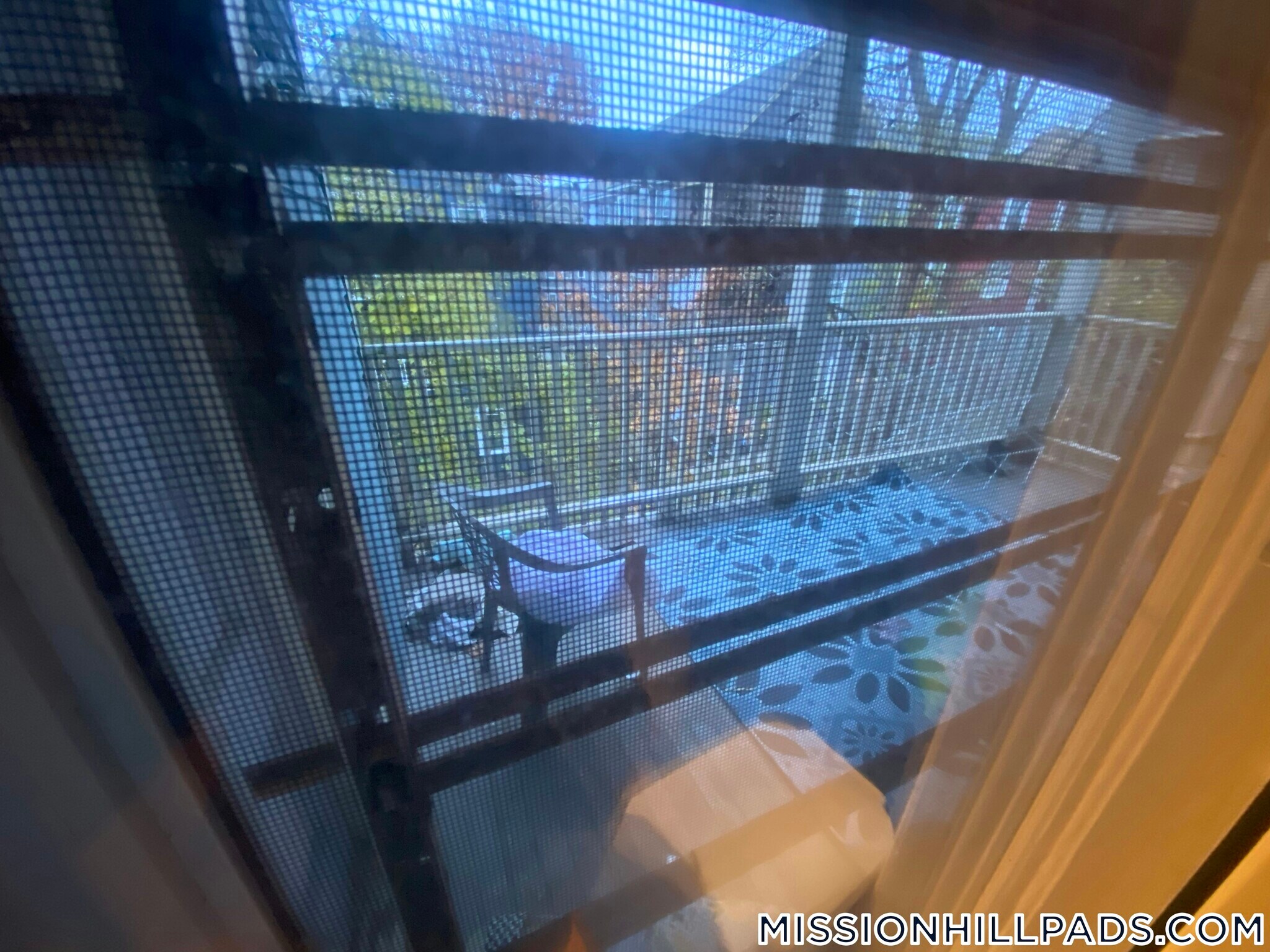 Building Photo - 10 Sachem St