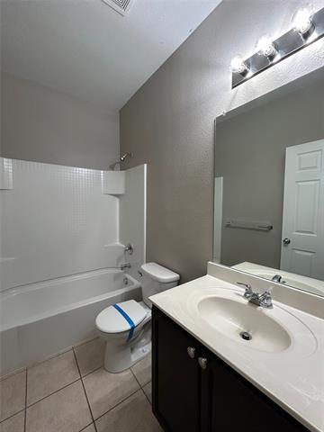 Building Photo - 5821 Mirror Ridge Dr