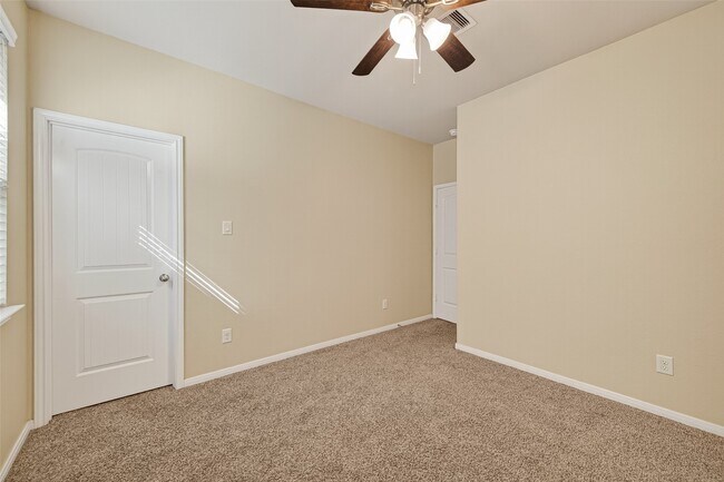 Building Photo - 13815 Wixford Trail