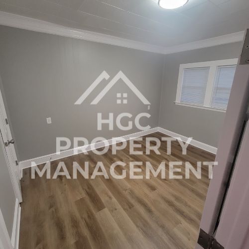 Building Photo - 115 The Blvd