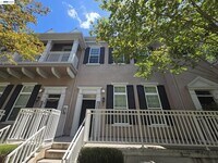 Building Photo - 3727 Whitworth Dr