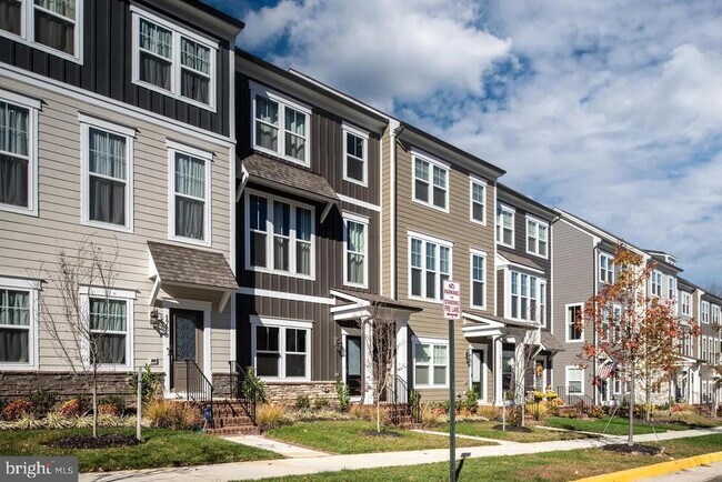 Building Photo - 1778 Hickory Wds Rd
