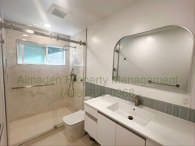 Building Photo - Must See Beautifully Renovated 3BR/2BA Single-story Home! Solar, No Carpets, Central A/C!!