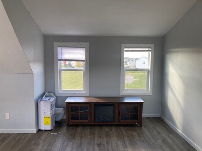 Building Photo - 4555 Cider Wood Dr NW