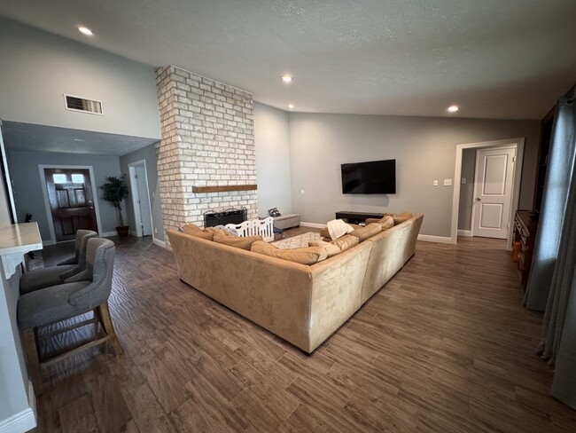 Building Photo - 2846 Cotton Stock Dr