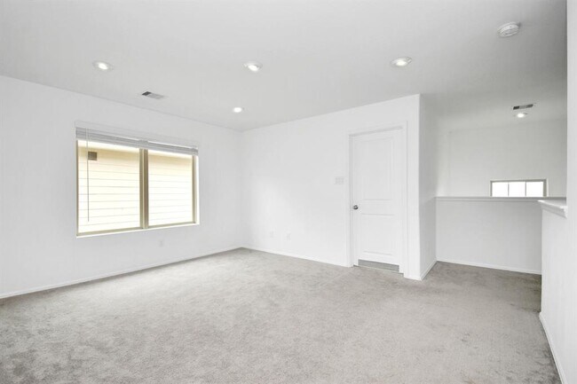 Building Photo - 9011 Brazos Dr