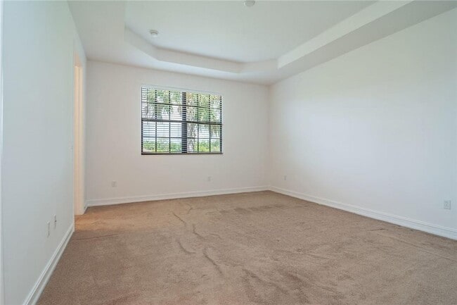 Building Photo - 126 Riverwalk Cir E