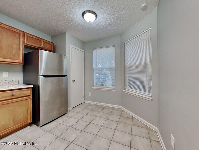 Building Photo - 7783 Allspice Cir E