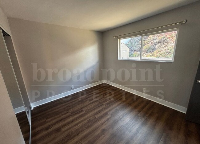 Building Photo - 5000 Macario Dr