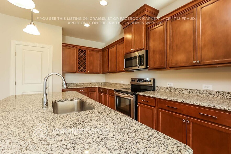 Building Photo - 116 Saddle Wood Ln
