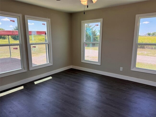 Building Photo - 1347 FM 36