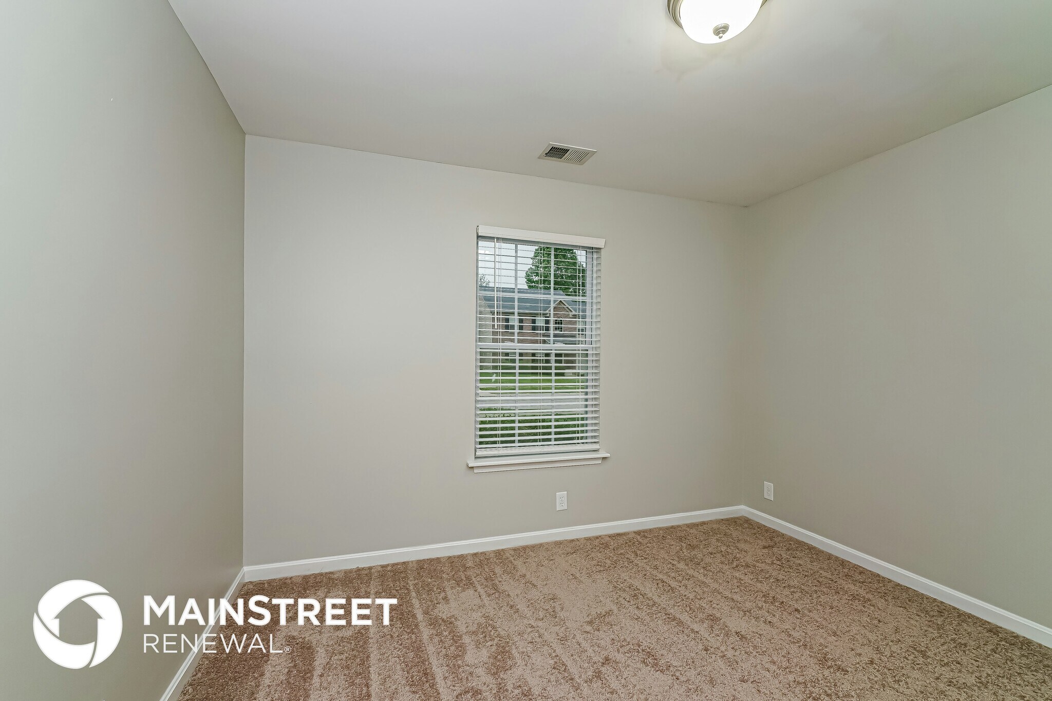 Building Photo - 9216 River Trail Dr