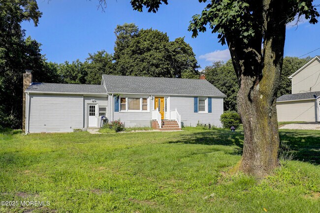 Building Photo - 146 Millhurst Rd