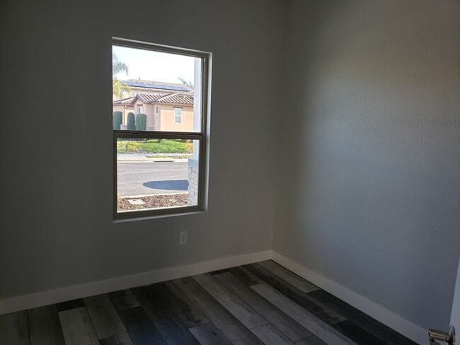 Building Photo - 2218 Armus St