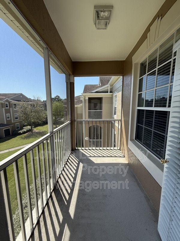 Building Photo - 7990 Baymeadows Rd