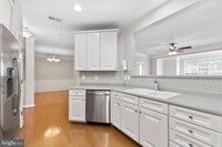 Building Photo - 621 Cobblestone Blvd