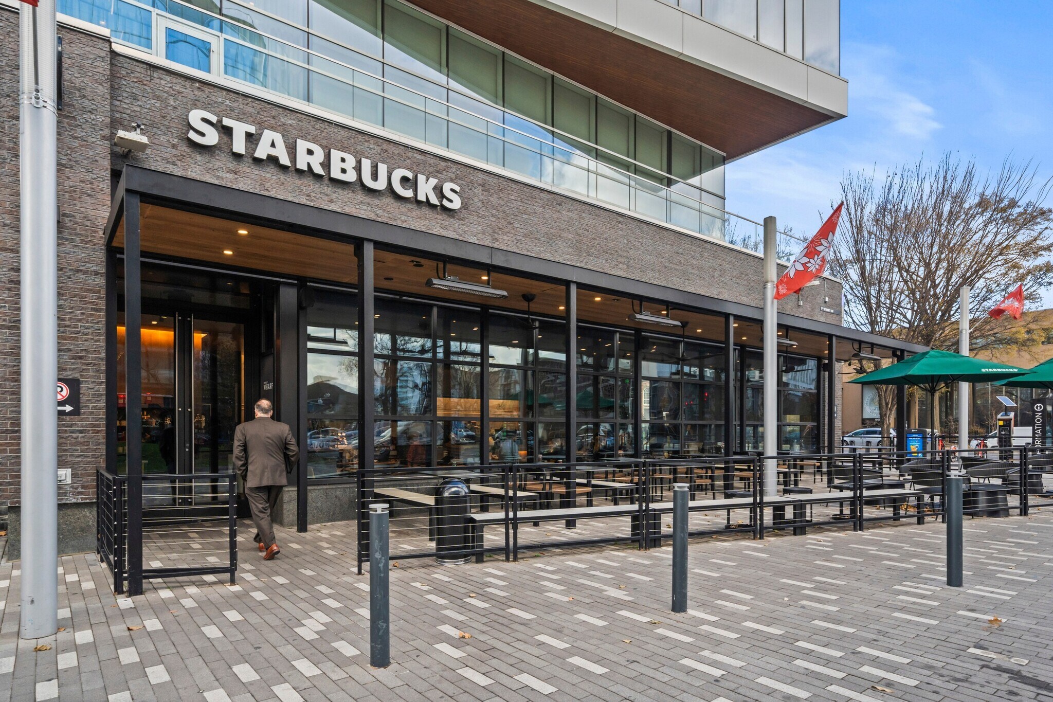 Building Photo - 700 7th St SW