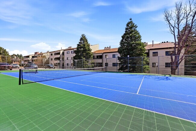 Building Photo - $1,345.95, 2-bed, 2-bath condo located in Colorado Springs with in-unit laundry and $300 cleaning...