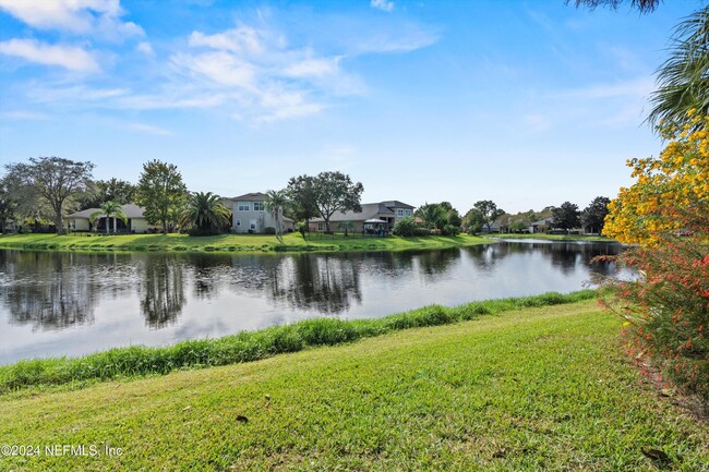 Building Photo - 293 Edge of Woods Rd