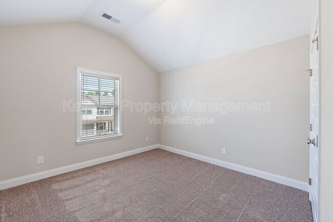 Building Photo - 1117 Jolly Ln