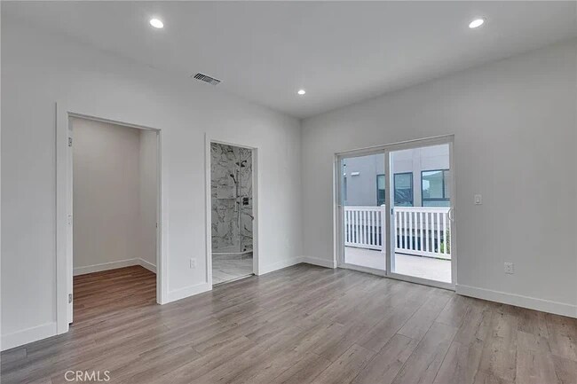 Building Photo - 6742 Radford Ave
