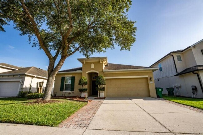 Building Photo - 7627 Stoney Hill Dr
