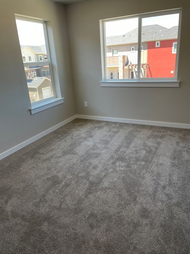 Building Photo - Beautiful 4-Bedroom Home in West Boise