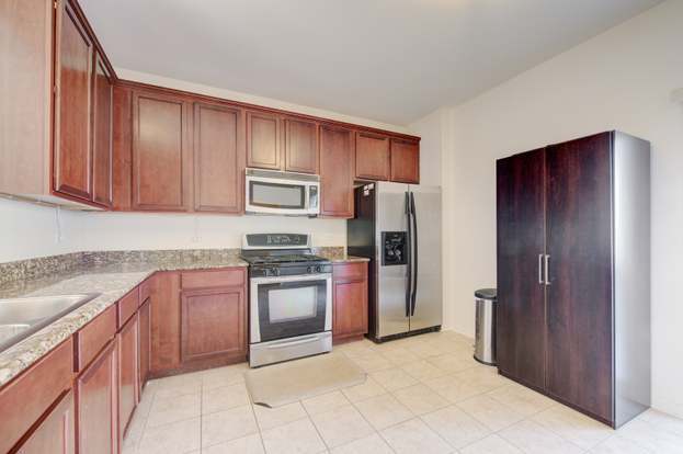 Building Photo - 3414 Cameron Dr