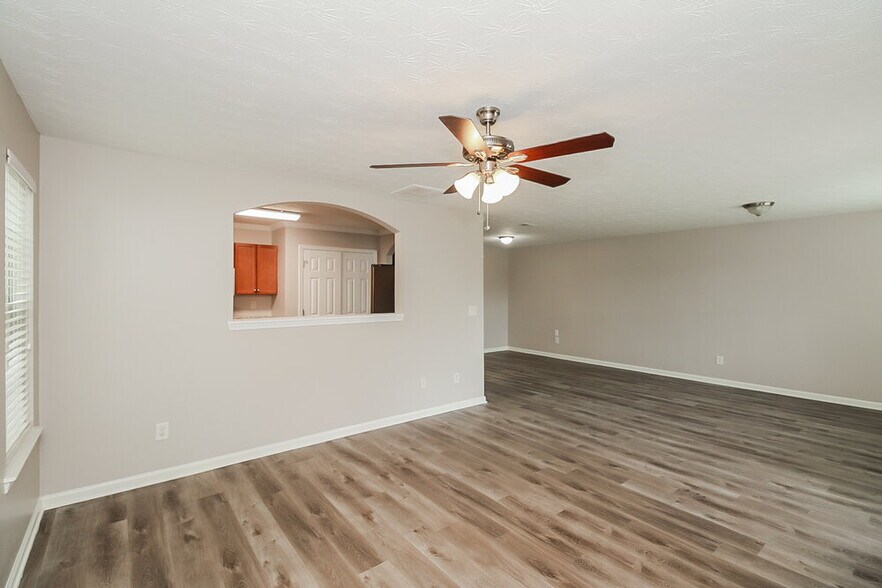 Building Photo - 11281 Aliyah Dr