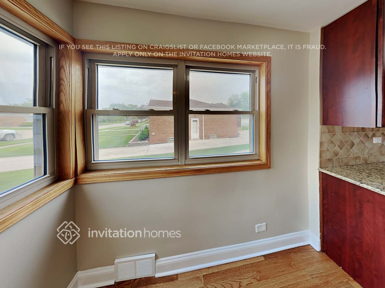 Building Photo - 11145 Boeger Ct