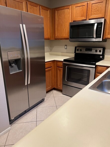 Building Photo - 8625 E Belleview Pl