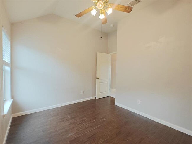 Building Photo - 3221 Bruno Way