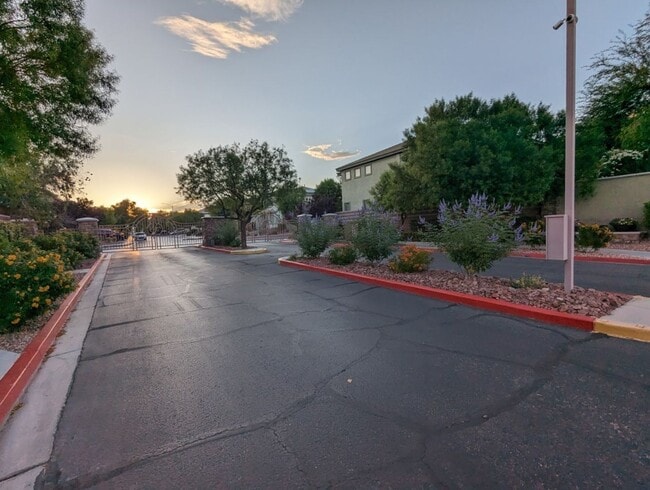 Building Photo - 8213 Fowler Falls Ct